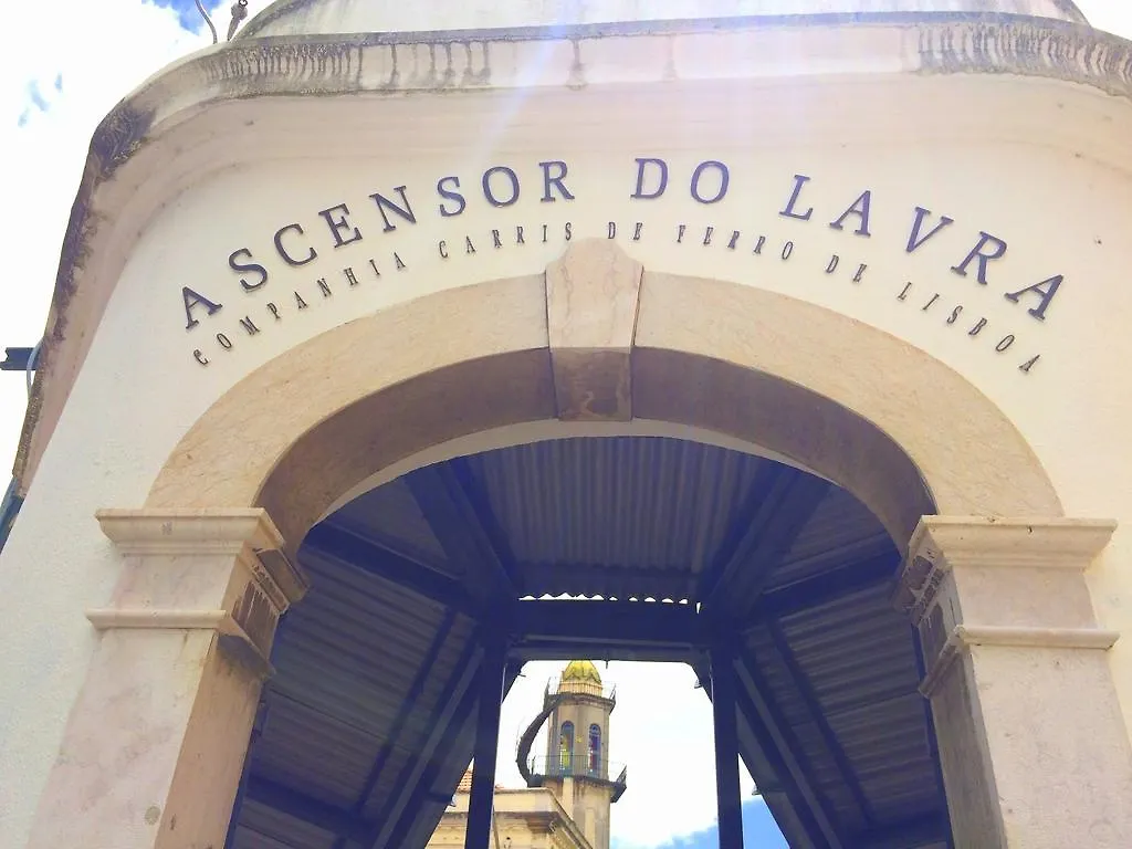 Lavra Tram Apartments Lisboa Portugal